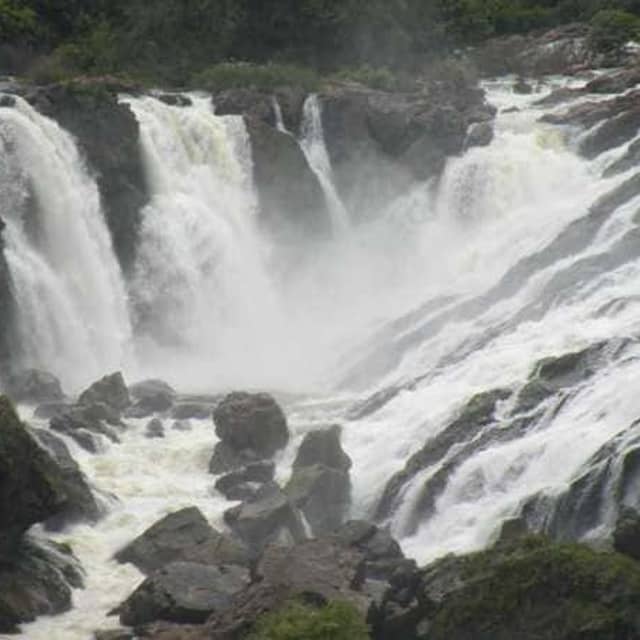 Shivanasamudra Falls