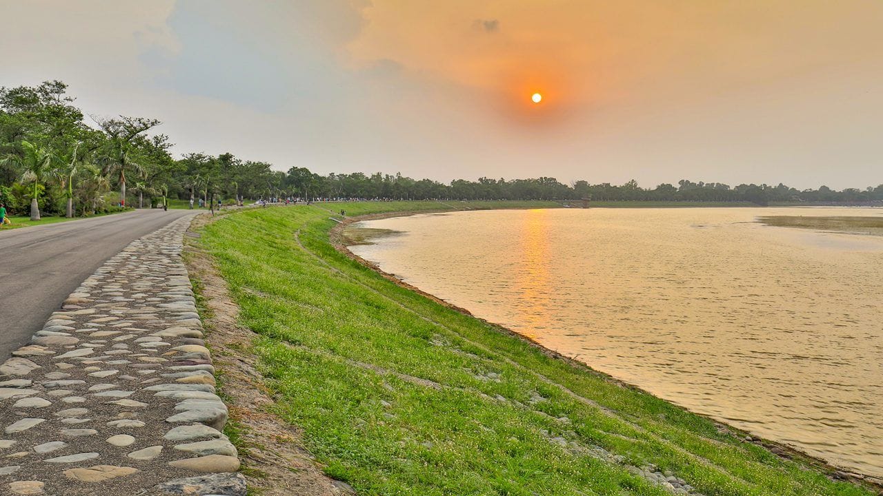 Best Weekend Plans in Chandigarh: Cafe Hopping, Sunrise Hikes, and Finding Your Tribe in the City Beautiful