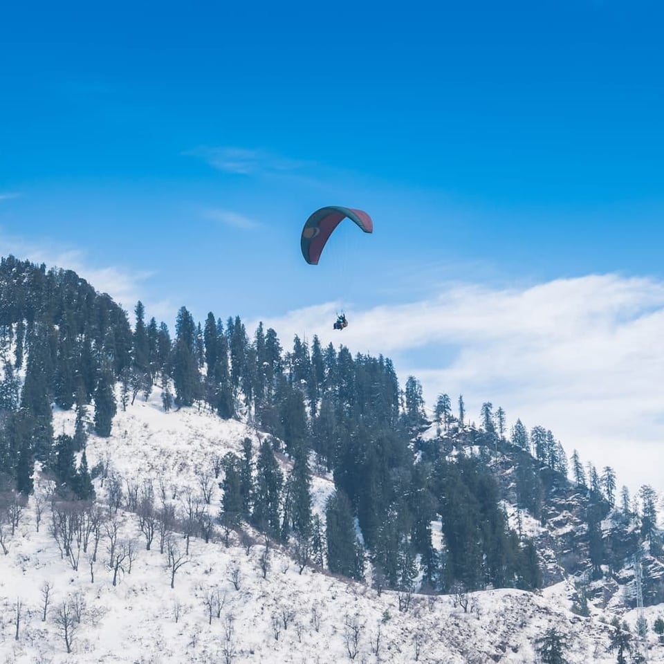 Manali in November: Snow-Edge Adventures, Where to Stay & Group Trip Plans