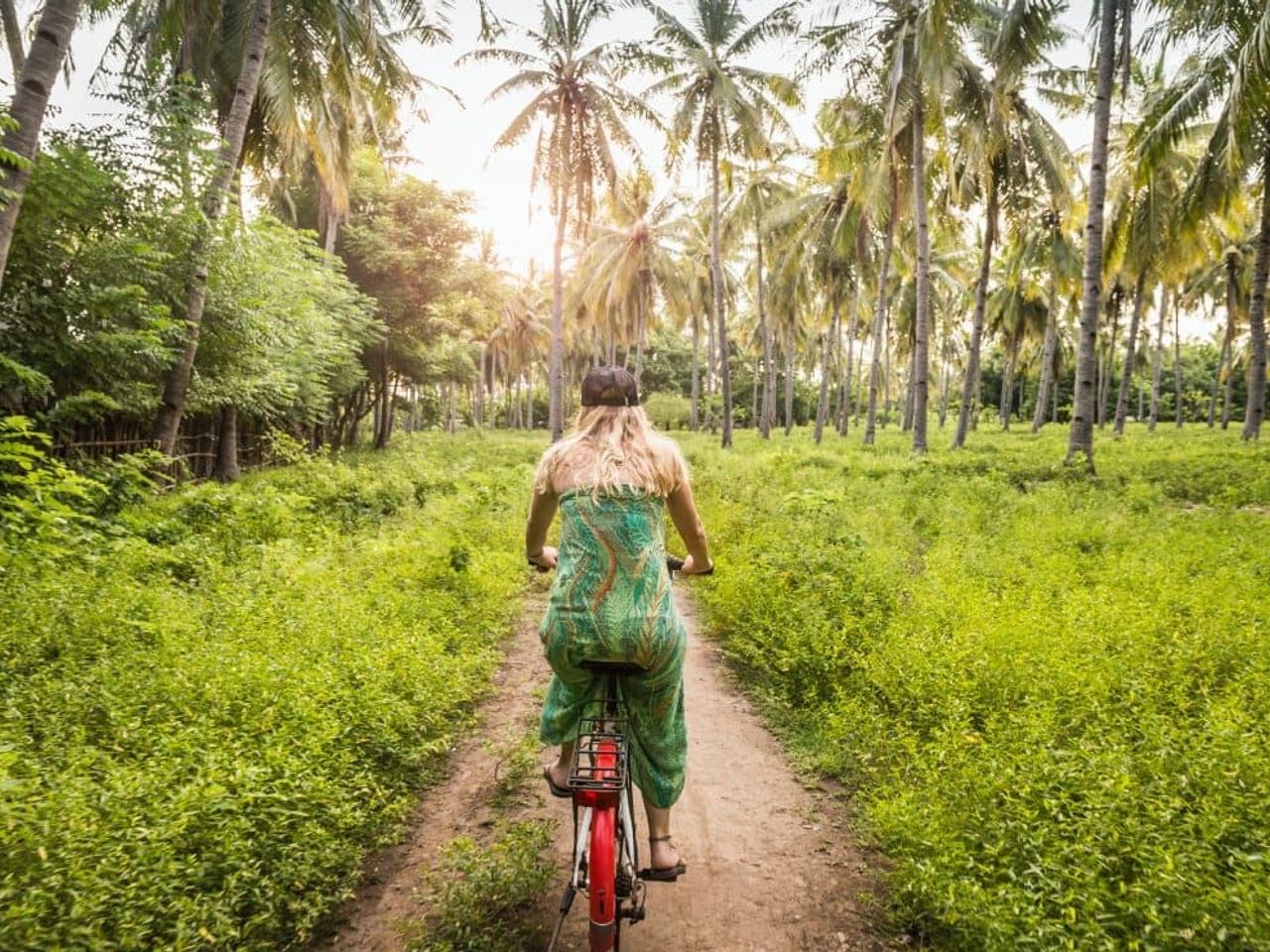 Why Mini Trips Are the New Big Vacations (And How to Plan Them Fast)