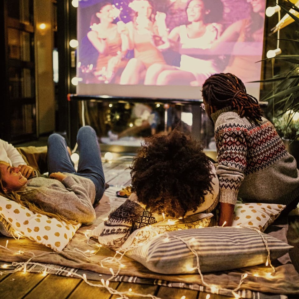How to Build a Social Life in a New City (Without the Awkwardness)