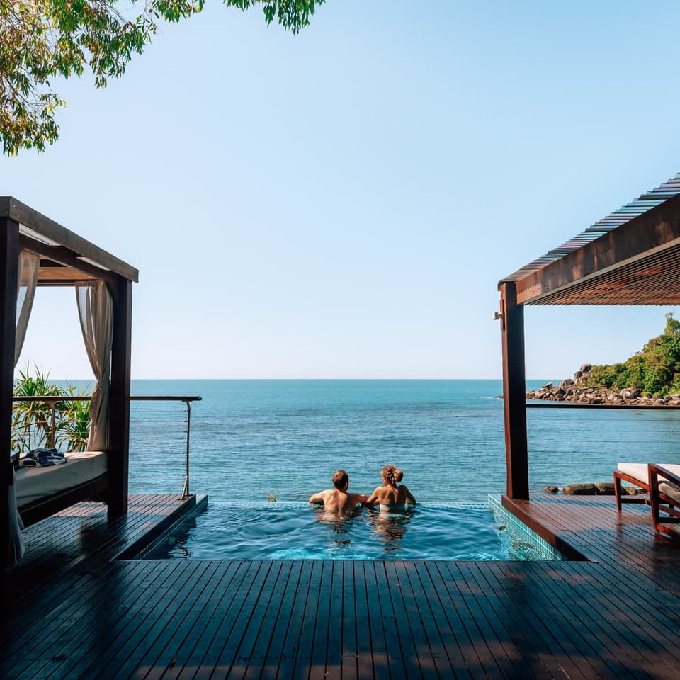 No Time for a Trip? 10 Weekend Activities You Need for a Micro-Escape