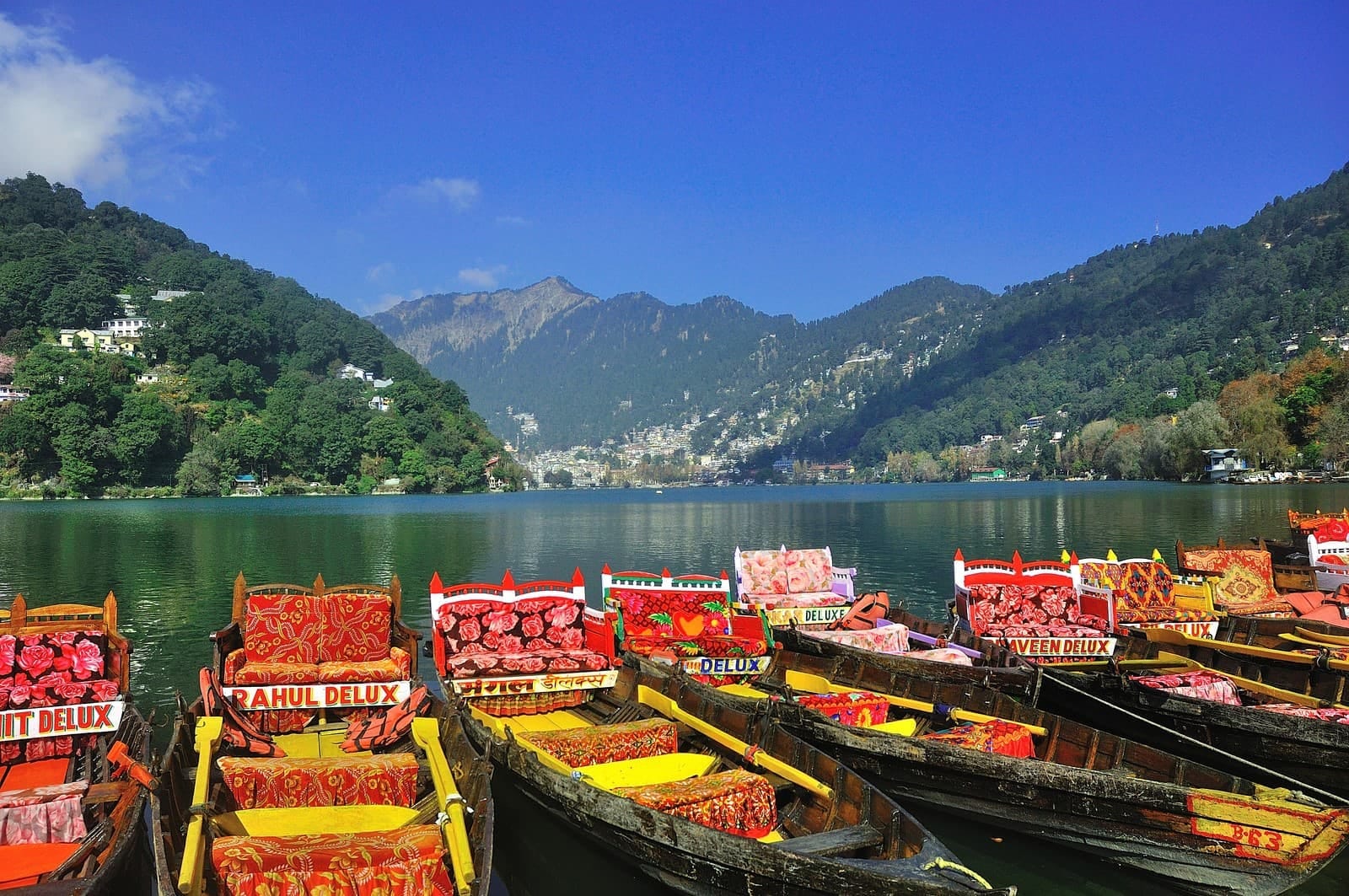 Hill Stations Near Delhi for a Weekend Escape in 2026