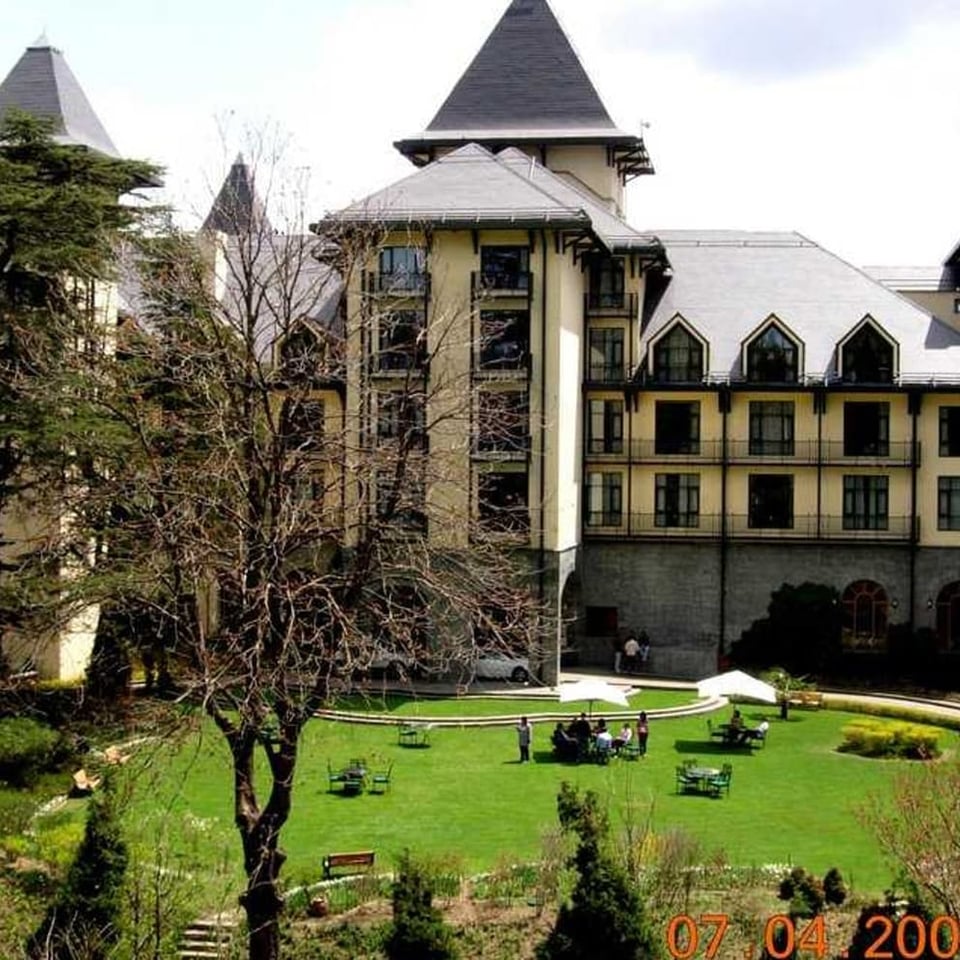 Is Shimla Worth Visiting in May–June? Here’s How to Do It Right!